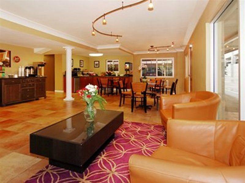 Quality Inn Sacramento Convention Center Интерьер фото