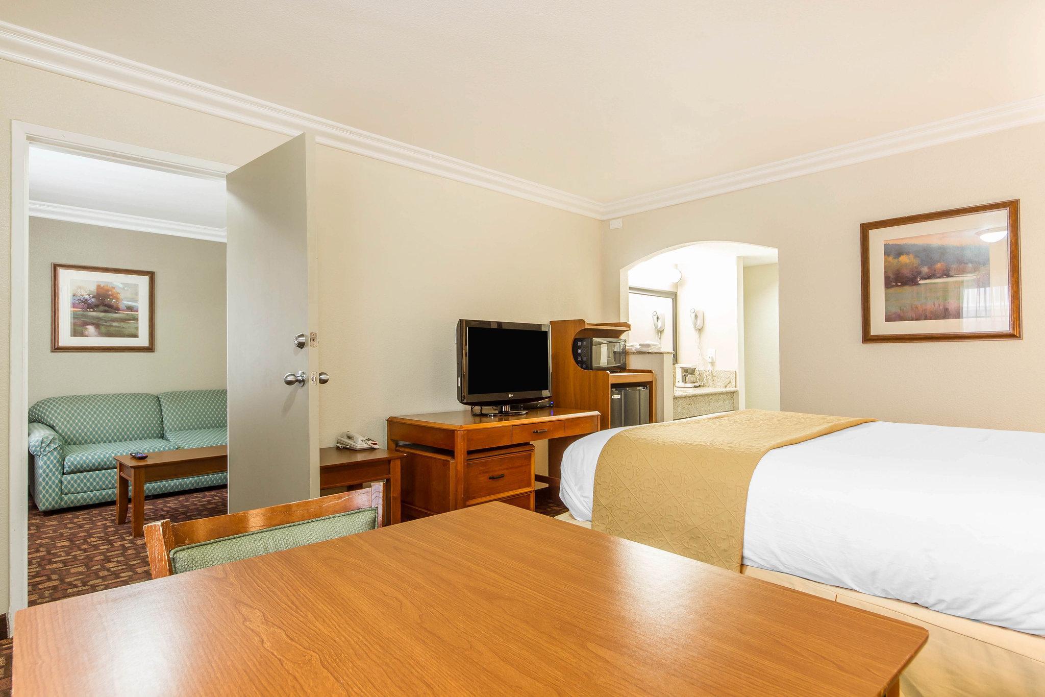 Quality Inn Sacramento Convention Center Экстерьер фото