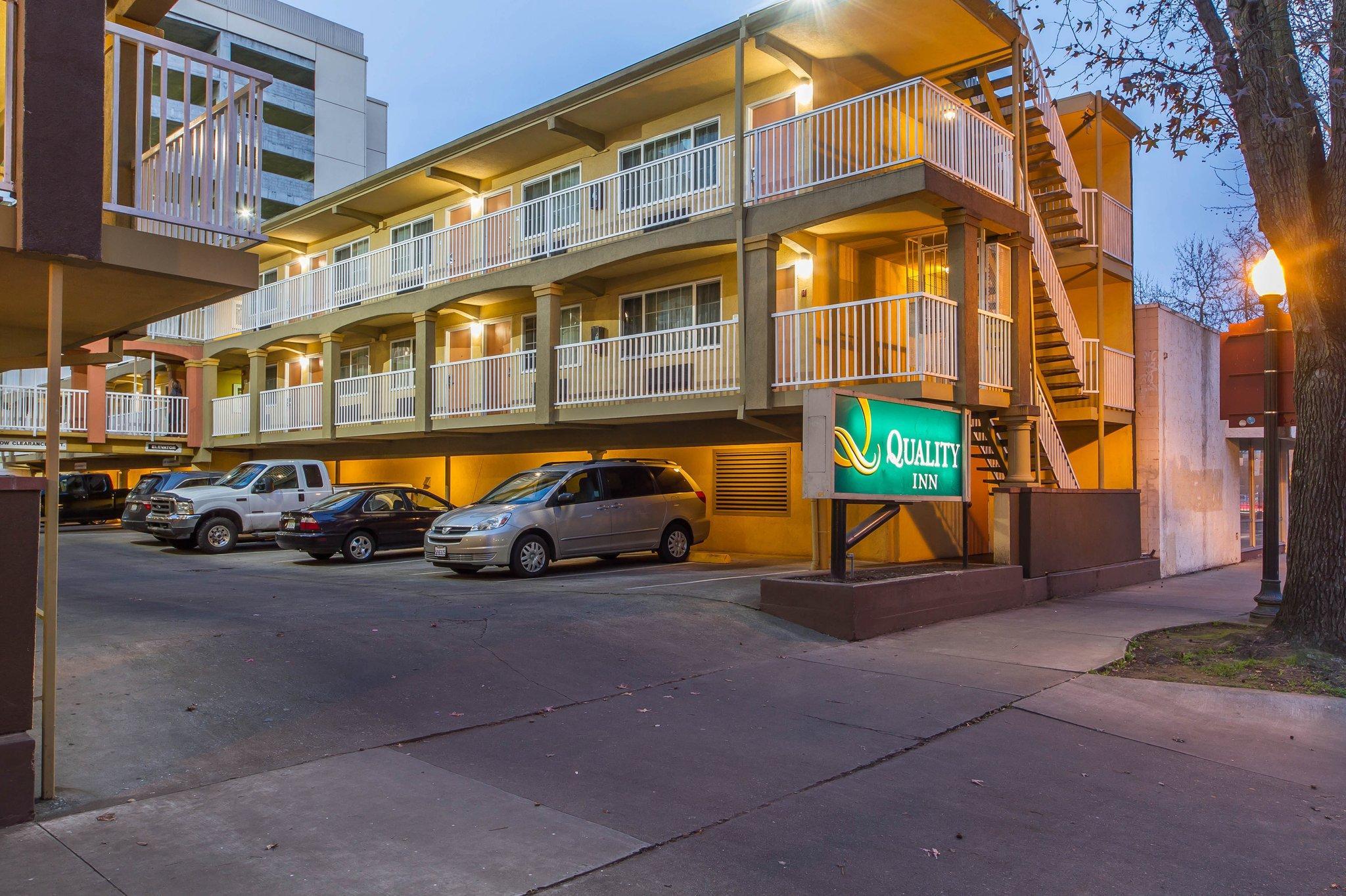 Quality Inn Sacramento Convention Center Экстерьер фото