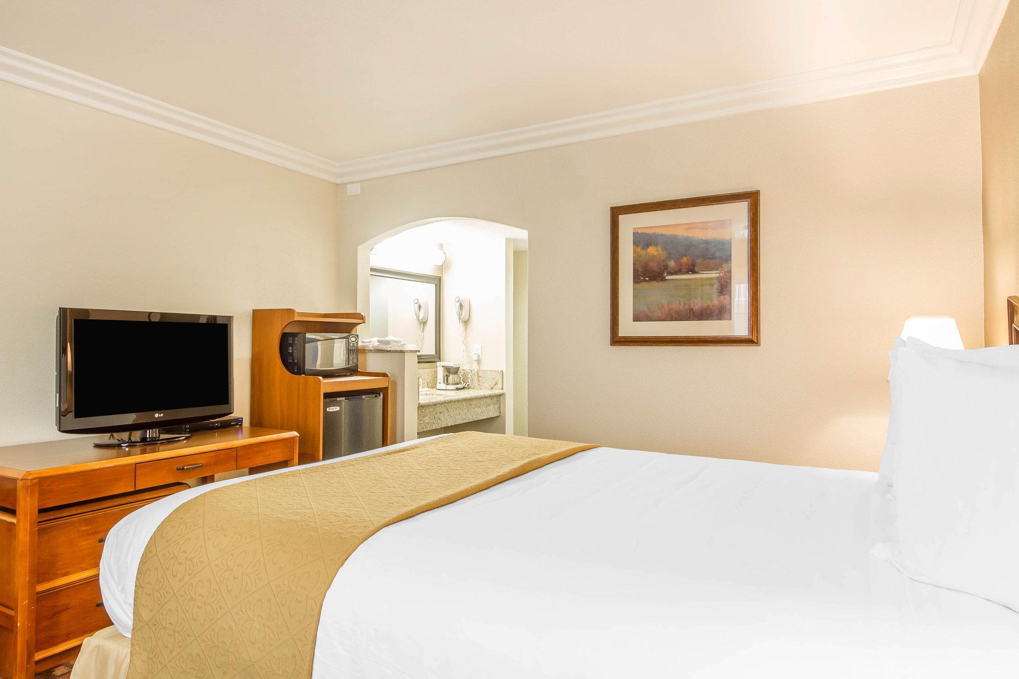 Quality Inn Sacramento Convention Center Экстерьер фото