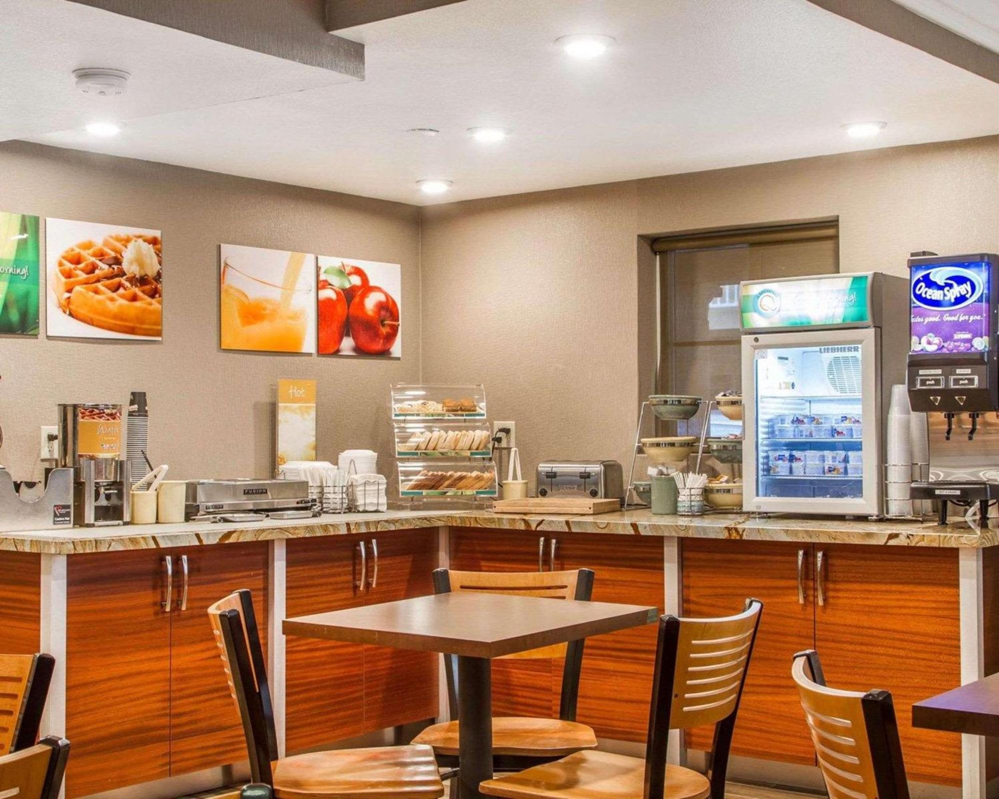 Quality Inn Sacramento Convention Center Экстерьер фото