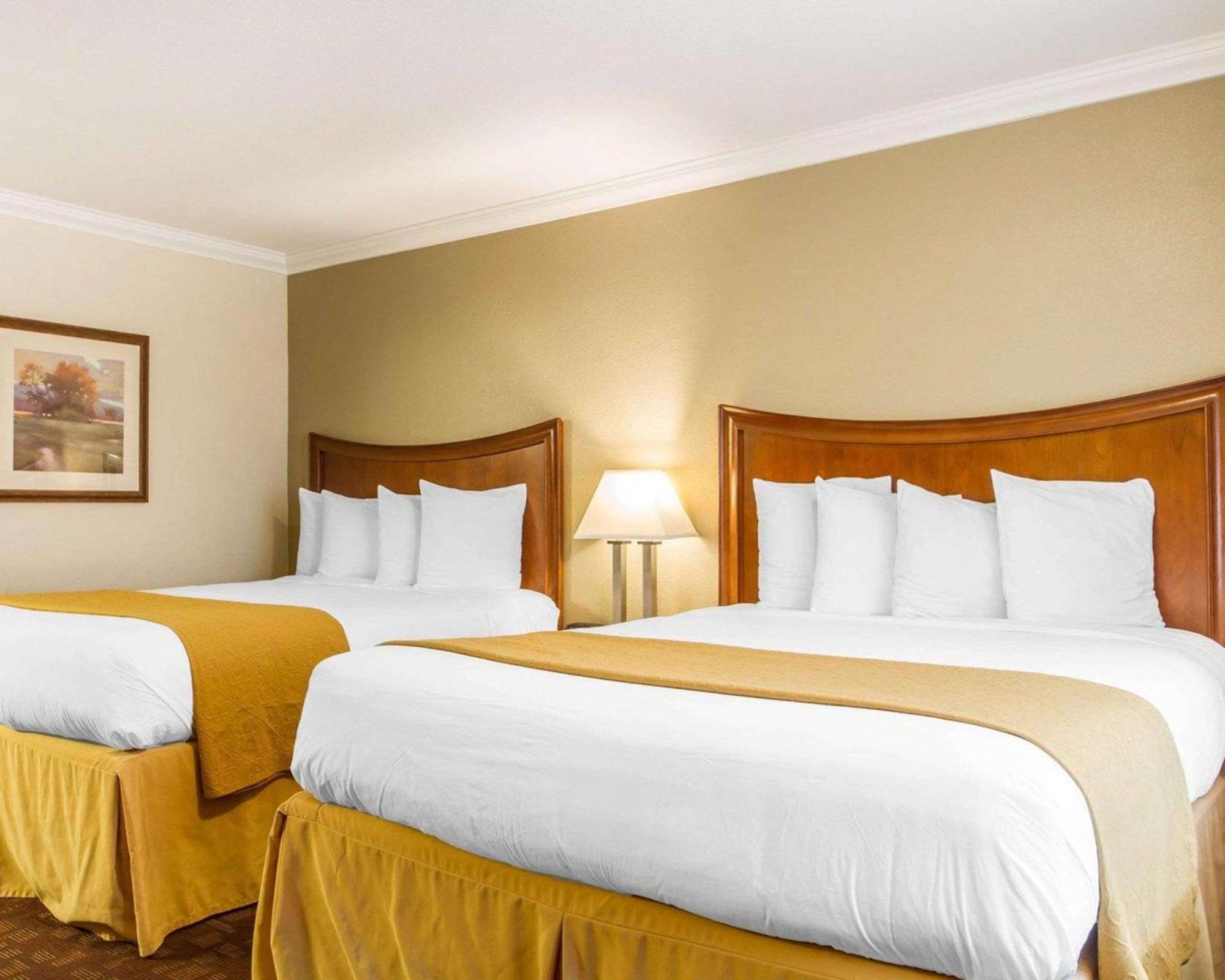 Quality Inn Sacramento Convention Center Экстерьер фото